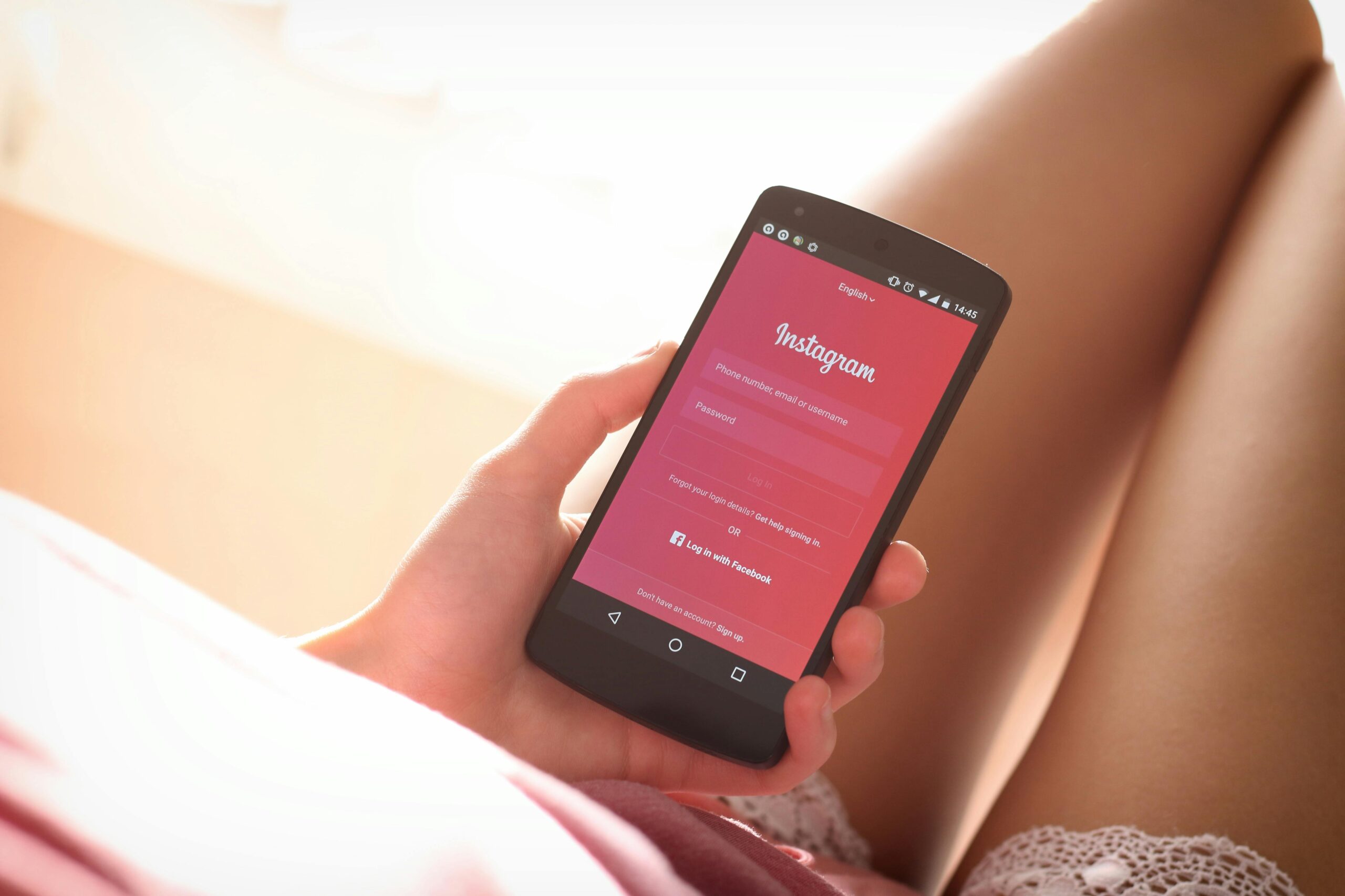 Taking A Break: How Social Media Detox Can Lead You To A Better Living