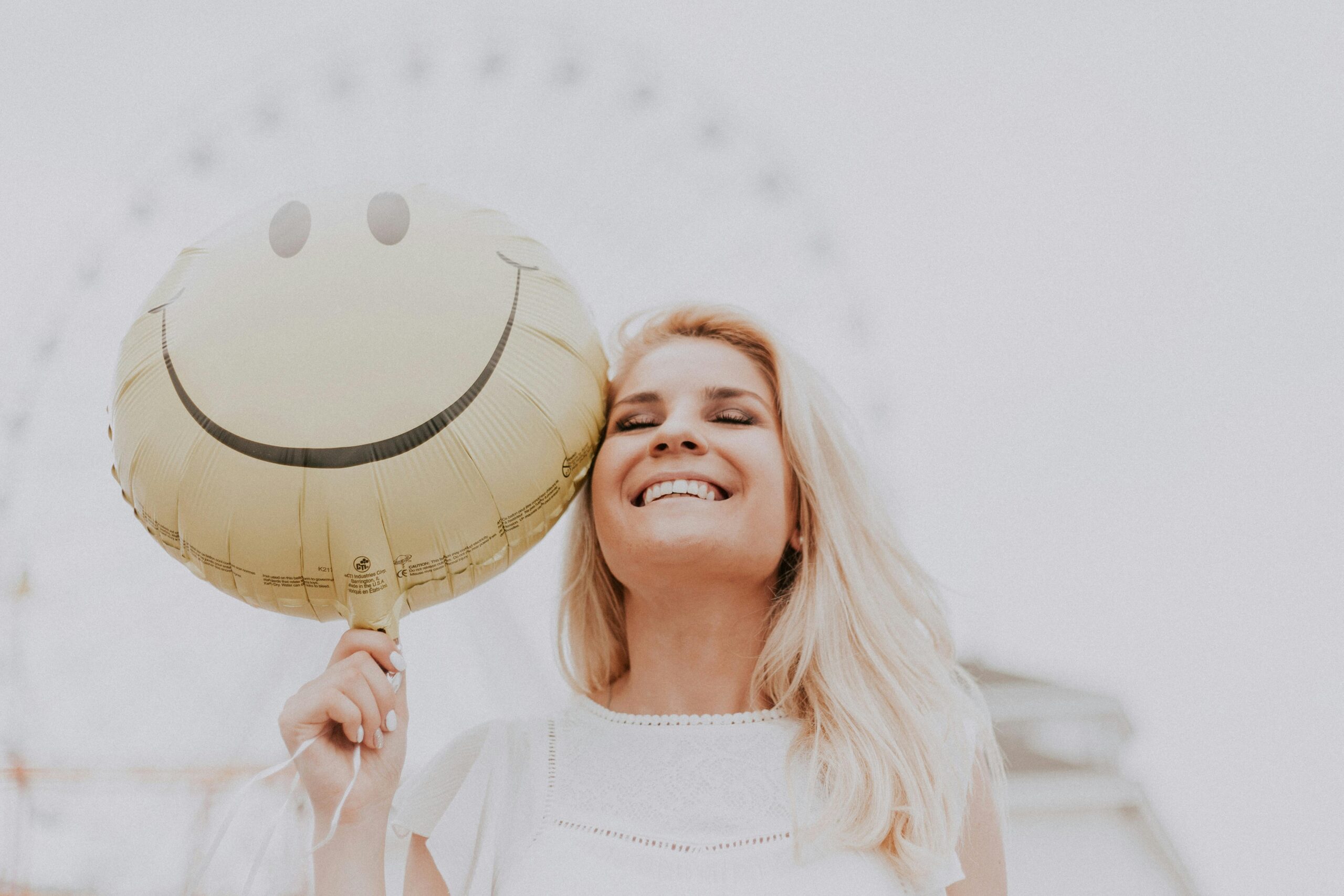 L’Art de Vivre – Philosophy Of Finding Happiness In Here And Now
