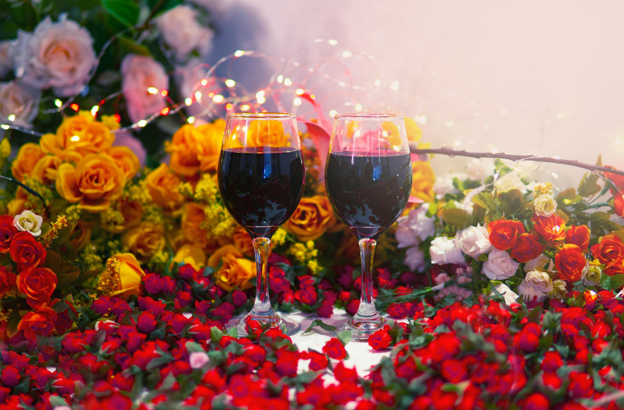 Valentine’s Day Date Ideas: From No Cost To Extravagant