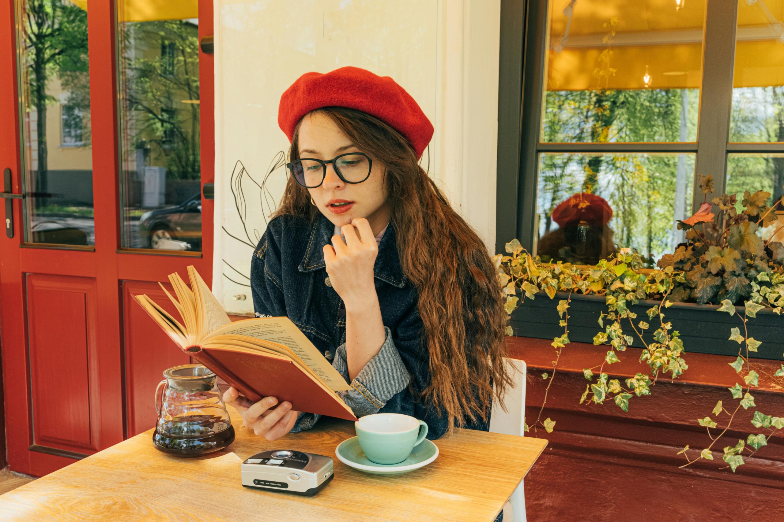 Jobs For Girls With Artistic Flair By June Gervais